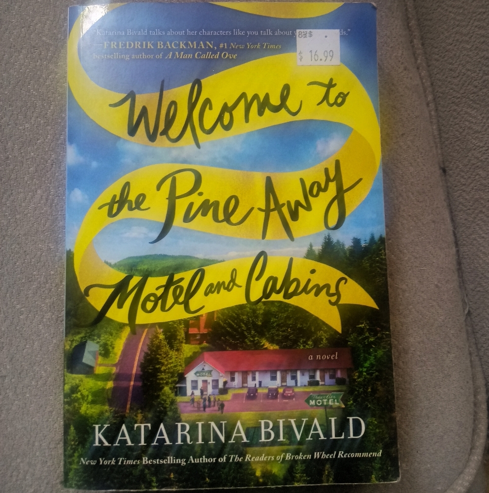 Welcome to the Pine Away Motel and Cabins Book